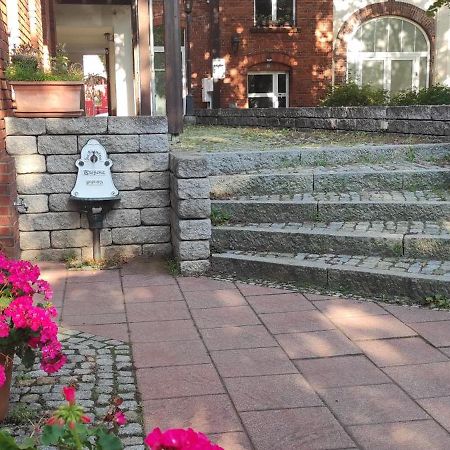 Apartment Cottbus City Mit Blick Ueber Die Daecher - Fuer Treppensteiger Dış mekan fotoğraf